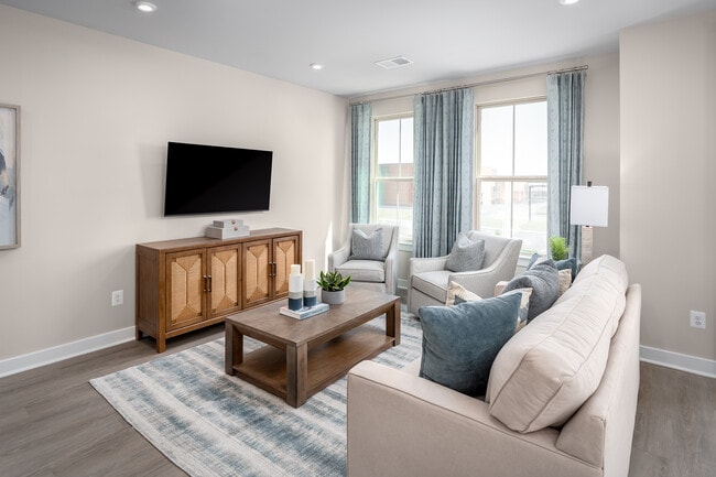 The Reserve at Woodbridge - Condos, Woodbridge, VA 22193 - photo 5