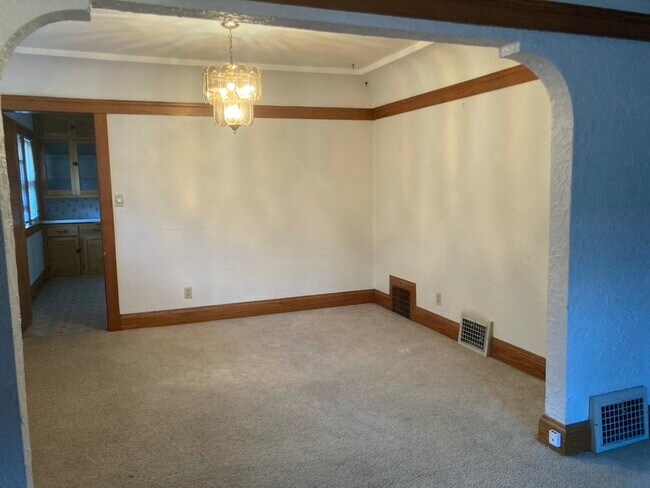 2569 N 61st St, Milwaukee, WI 53213 - photo 5