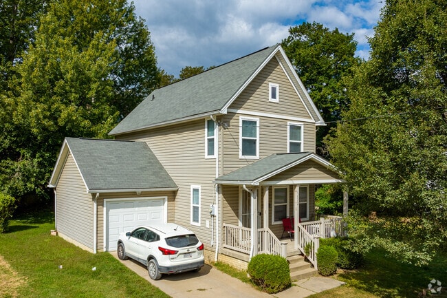 Colonial revival styled homes are common in Glenville.