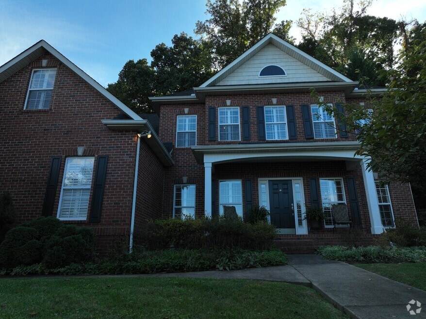 541 Glen Abbey Blvd, Knoxville, TN 37934 - photo 2