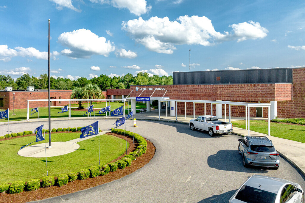 Loris High School is known for their strong academic programs in Outlying Horry County.