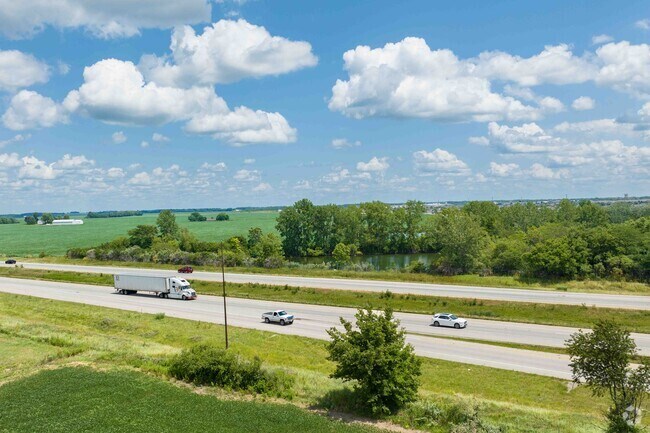 The Garden Hills  neighborhood is conveniently located near I-57 expressway.