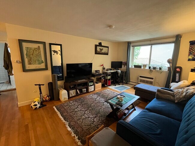 443 Washington St unit 404, Boston, MA 02124 - photo 2