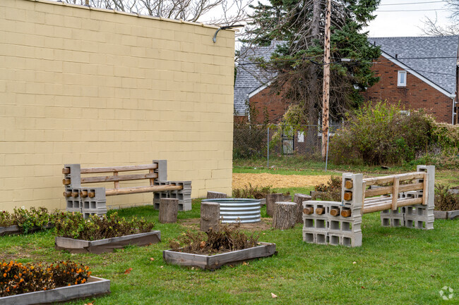 Franklin features a grassroots effort to beautify the neighborhood with community gardens.