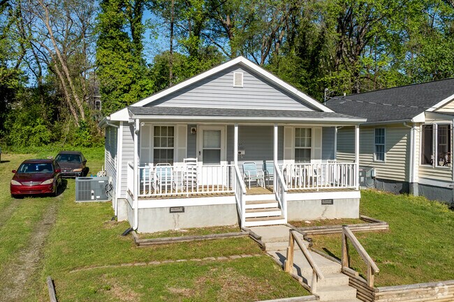 Older Bungalows are among the most common in Walltown.
