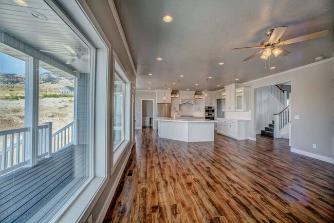 3491 Ammon Rd unit 37877634, Ammon, ID 83406 - photo 6