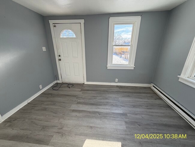 1711 E Lynn St, Anderson, IN 46016 - photo 2