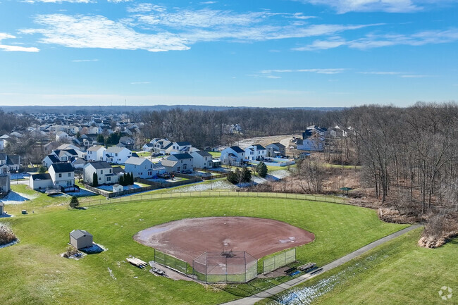 General Rosecrans Elementary School is located in Berkshire, Sunbury Ohio.