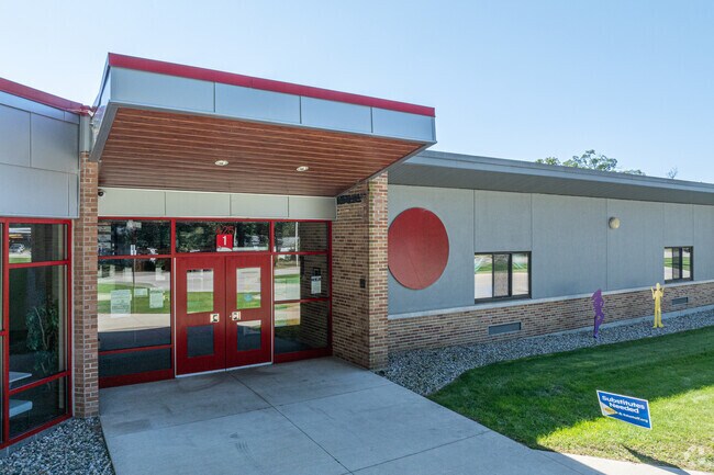 Ealy Elementary School is a public school located in Whitehall, Michigan.