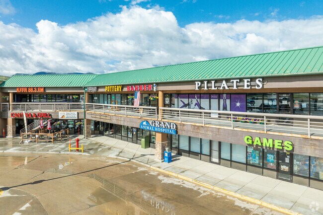 The Fraser Valley Center is the nearest retail center with restaurants, small businesses, and services.