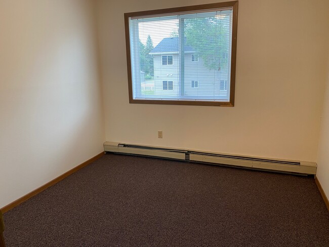 512 8th Ave S, Saint Cloud, MN 56301 - photo 7