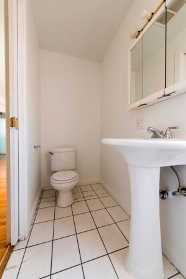 7131-45 S Yates Blvd Chicago, IL 60649, Chicago, IL 60649 - photo 5