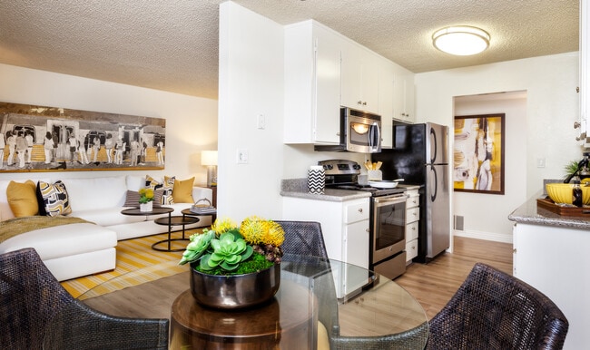 The Shadows Apartments, Mountain View, CA 94043 - photo 3