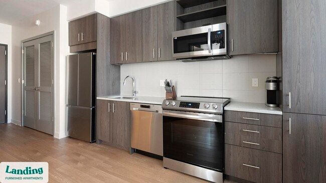 350 Maple Dr SW unit 210, Washington, DC 20024 - photo 7