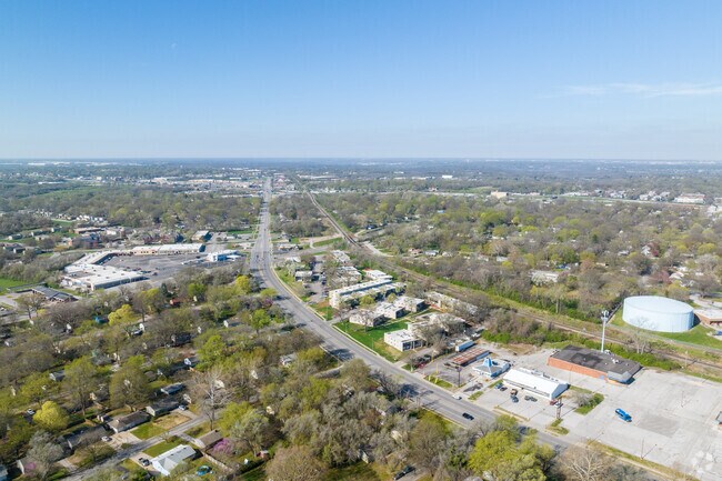 Blue Ridge Blvd connects all of Hickman Mills together.