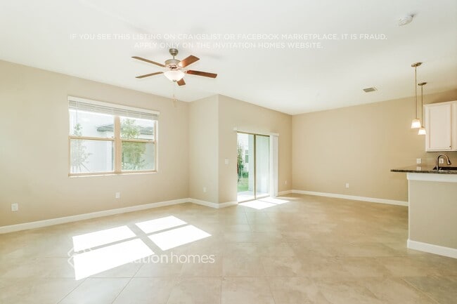 2865 Coach Manors Way, New Port Richey, FL 34655 - photo 4