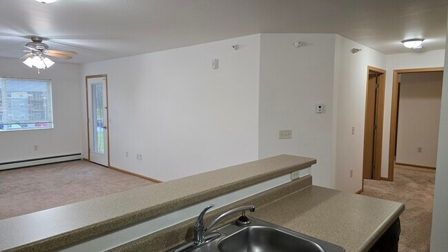 River Hills Apartments, Grand Rapids, MN 55744 - photo 7