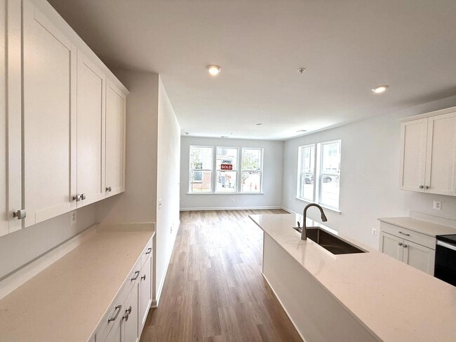 Neabsco Commons, Woodbridge, VA 22191 - photo 5