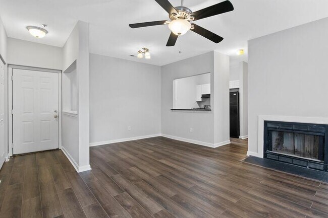 606 Moonglow Rd unit 201, Odenton, MD 21113 - photo 5