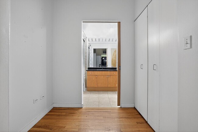 1720 S Michigan Ave unit 805, Chicago, IL 60616 - photo 7