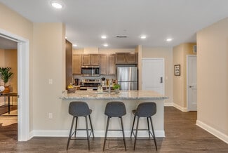 1034 East St, Walpole, MA 02081