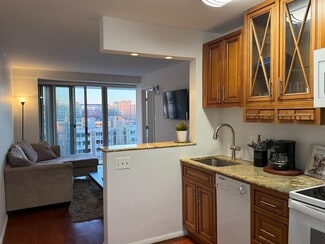 1435 4th St SW Unit B502, Washington, DC 20024