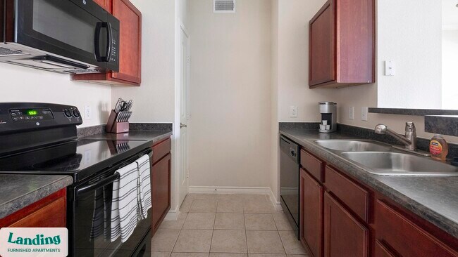 8989 West Rd unit 812.1412731, Houston, TX 77064 - photo 4