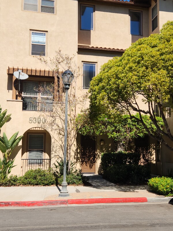 8300 Station Village Ln Unit 2, San Diego, CA 92108