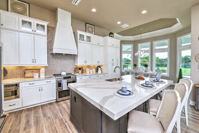 14095 Suwannee Lake Dr unit 36456479, Dade City, FL 33525 - photo 6