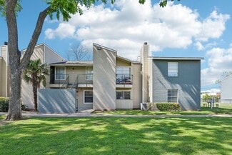 700 S 4th St, Waco, TX 76706