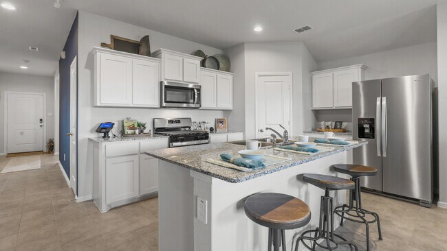 320 Blanco Dr, Azle, TX 76020 - photo 5