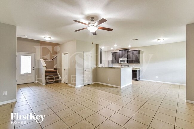 11824 Luckey Falls, San Antonio, TX 78252 - photo 5