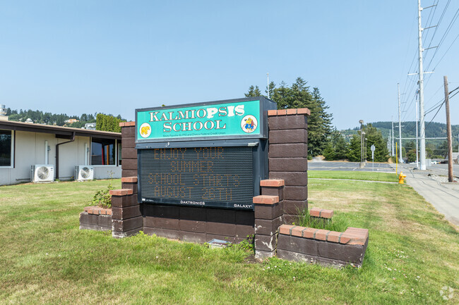 Kalmiopsis Elementary School is a public elementary school in Brookings Oregon.