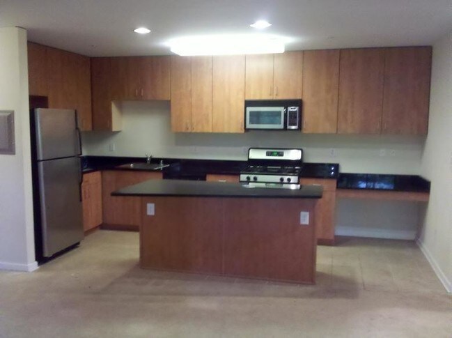 1101 Primrose Rd unit 303, Annapolis, MD 21403 - photo 3