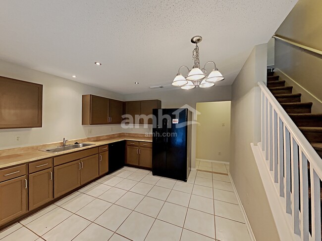 8319 Tavern Point, San Antonio, TX 78254 - photo 4