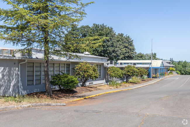 Damascus Middle School, Public Elementary & Middle School in the Damascus Neighborhood in Damasc