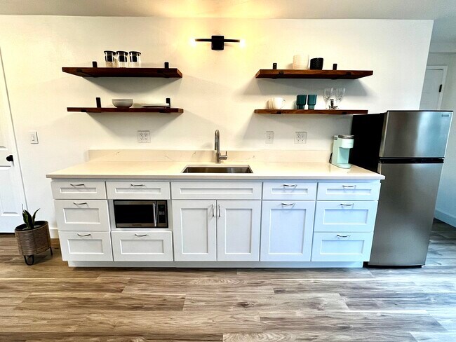 1215 SE Lexington St unit Sellwood Library Hou, Portland, OR 97202 - photo 2