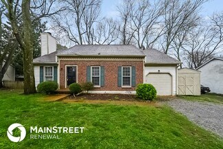 1010 Rolling Meadow Dr, Mt. Juliet, TN 37122