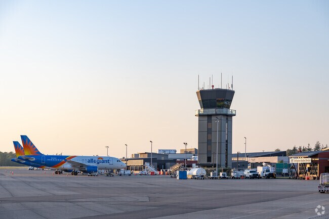 Enjoy direct flights to City Center through the Bellingham International Airport.