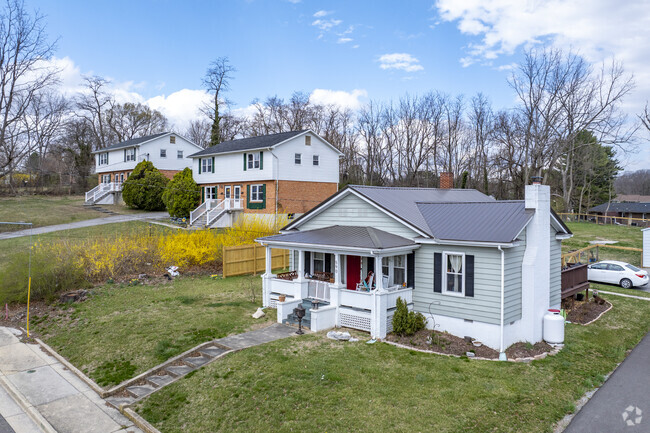Bi-levels, bungalows and ranches are the most common home types in Wytheville.