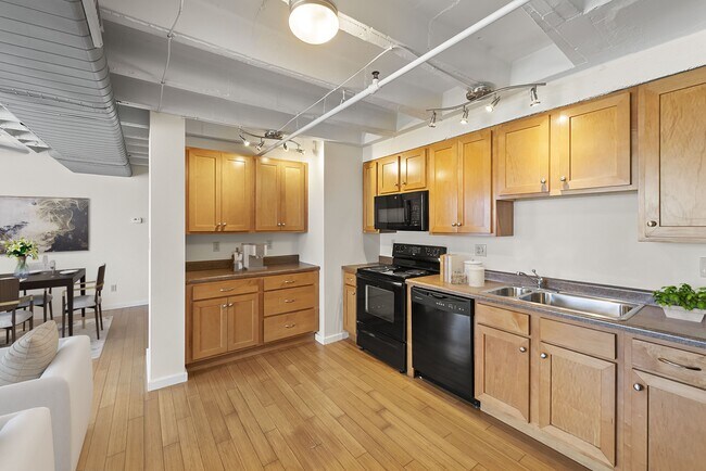 Storyboard on Pine, Saint Louis, MO 63103 - photo 3