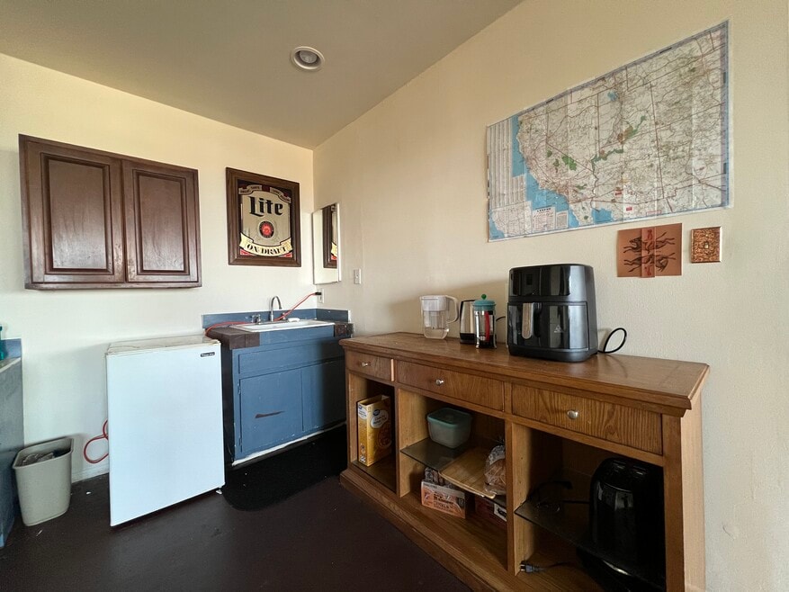 24723 Via Valmonte unit Guest unit in house, Torrance, CA 90505 - photo 1