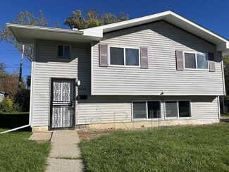 5520 Bermuda Ln, Flint, MI 48505