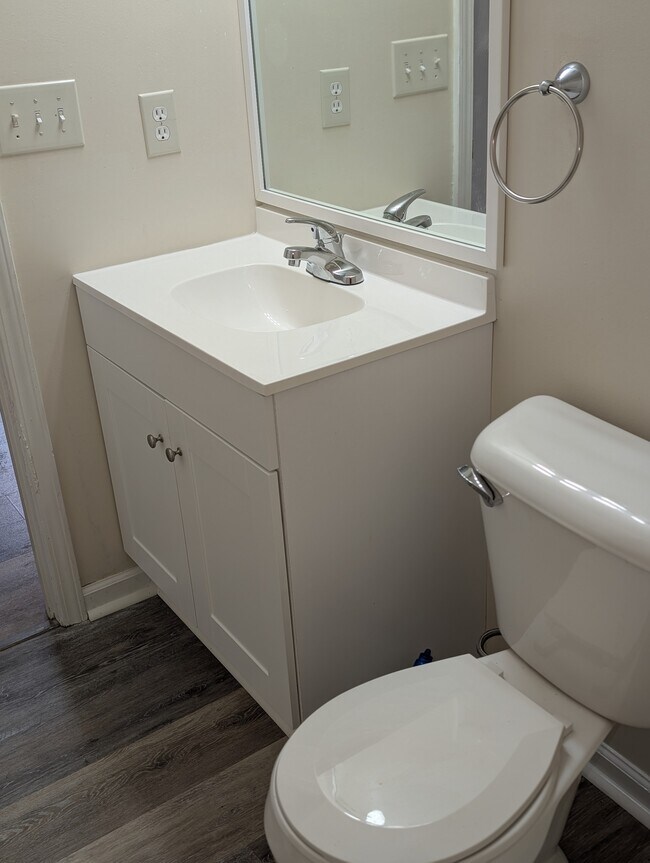 138 Crestview Dr unit A, Franklin, KY 42134 - photo 6