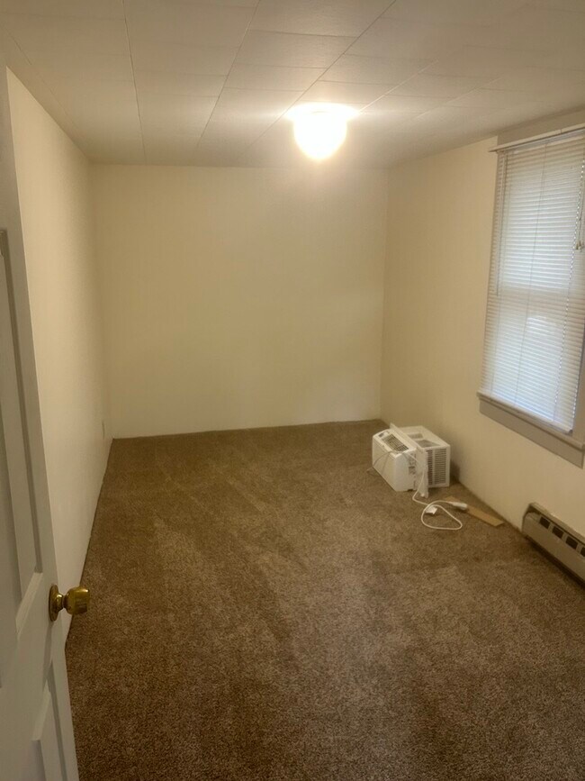 1269 Pennsylvania Ave, Emmaus, PA 18049 - photo 5