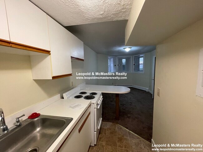 1682 Commonwealth Ave unit 8, Brighton, MA 02135 - photo 7