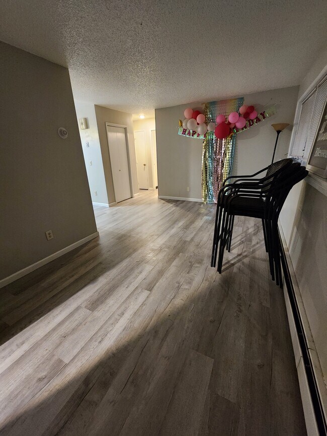 1032 E 12th Ave unit 4, Anchorage, AK 99501 - photo 5