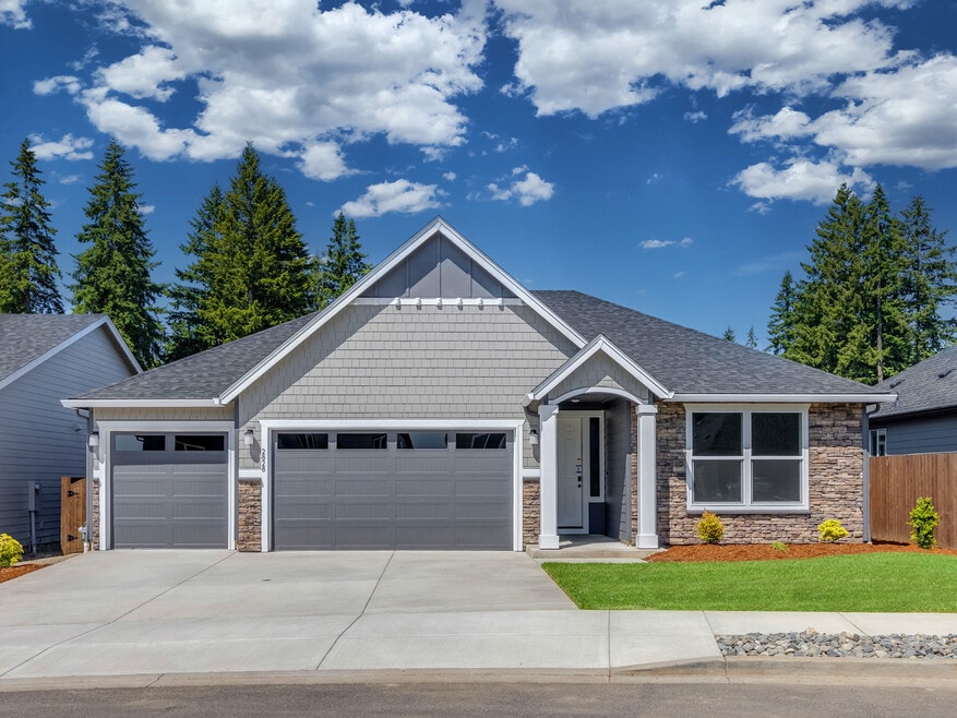 2828 NW 8th Ave, Battle Ground, WA 98604 - photo 1