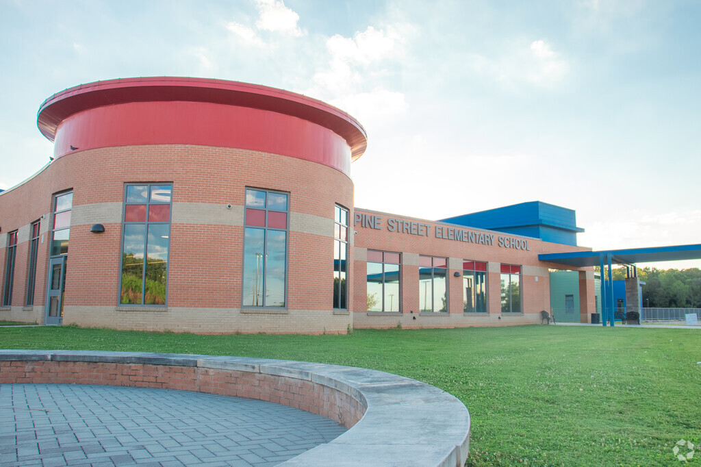 Pine Street Elementary School in Conyers, Georgia.