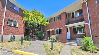 2343 SW Cedar St Unit 6, Portland, OR 97205